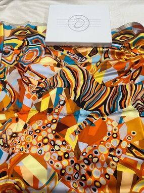 Baoshidi Vibrant Geometric Animal Print Silk Scarf - Orange Multi